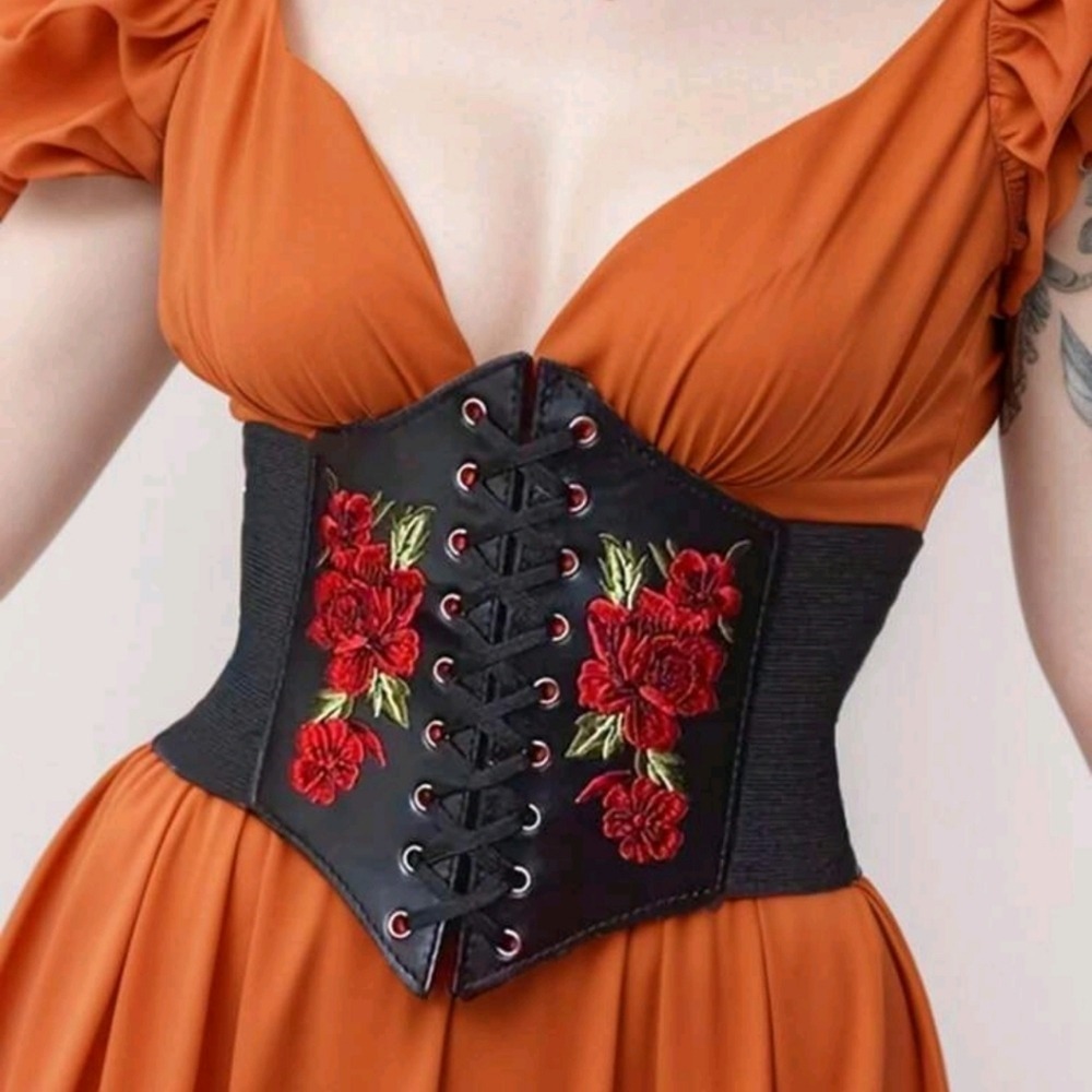 Western Embroidered Floral Black Belt L Corset faux leather whimsigoth Fairy